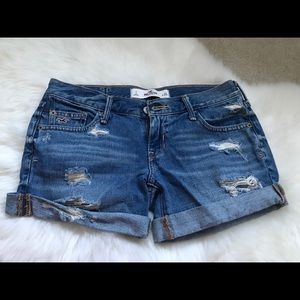 Shorts brand in Hollister